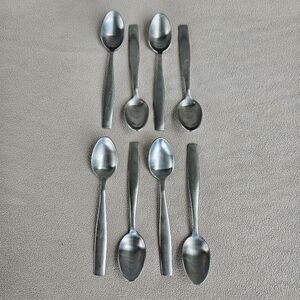 Oneida Stainless Soup Spoon Lot of 8 Cannon? 7 2/16" Satin 90-192